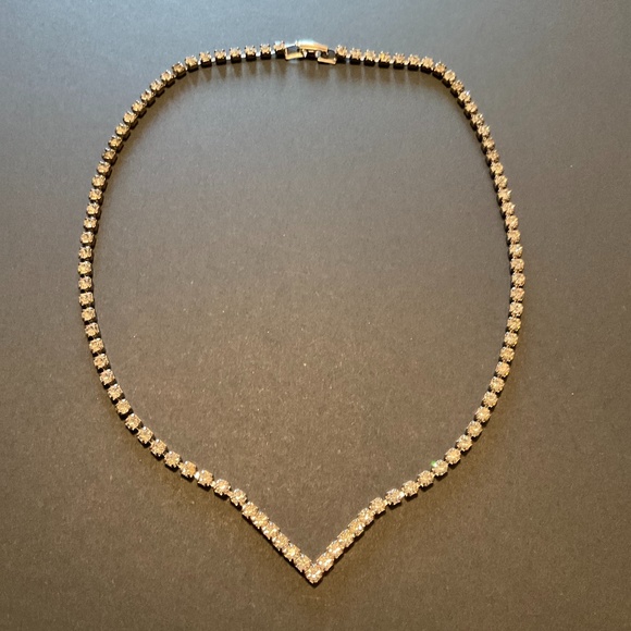 Necklace - Picture 2 of 3